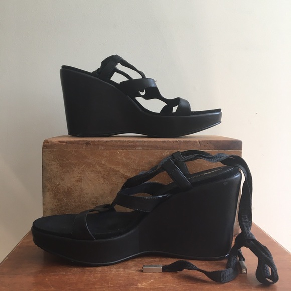Donald J Pliner Gwen Sport-I-Que Black Platform Wedge Sandals Size 8.5 - Picture 6 of 7